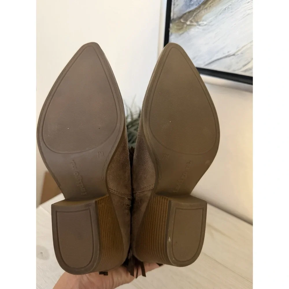 NEW Indigo Rd. Fringe Ankle Boots Axwell Sz 7 Brown Sueded Western Boho Cowgirl